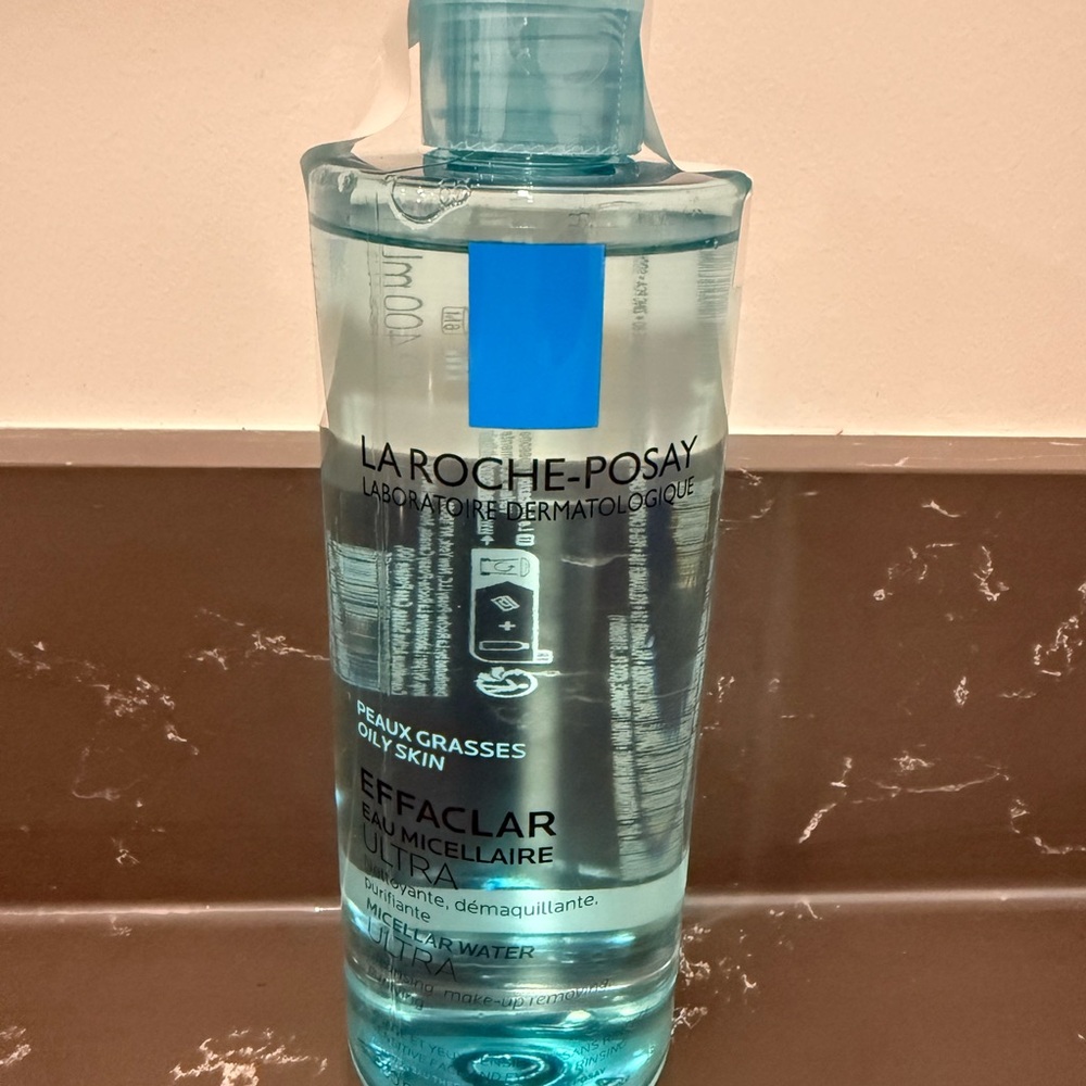 La Roche-Posay
Ultra Micellar Water Effaclar